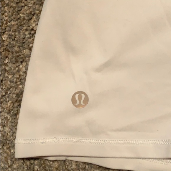 Lululemon tank top - Picture 3 of 4